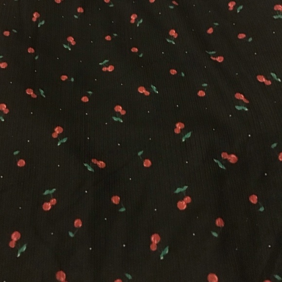 Lovely Bubbly 2X plus size black cherry tank top with scrunchie NWT - Picture 4 of 9